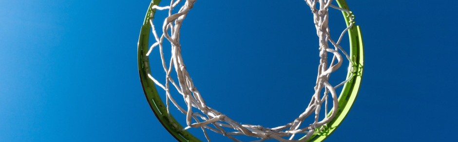 北京丢冠陈盈骏需背锅！三分52中14太铁 对比前两轮数据差距甚远