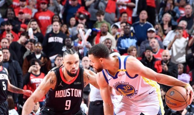 九游体育下载-勇士麻烦来了！火箭两大防守王牌防到库里13中2